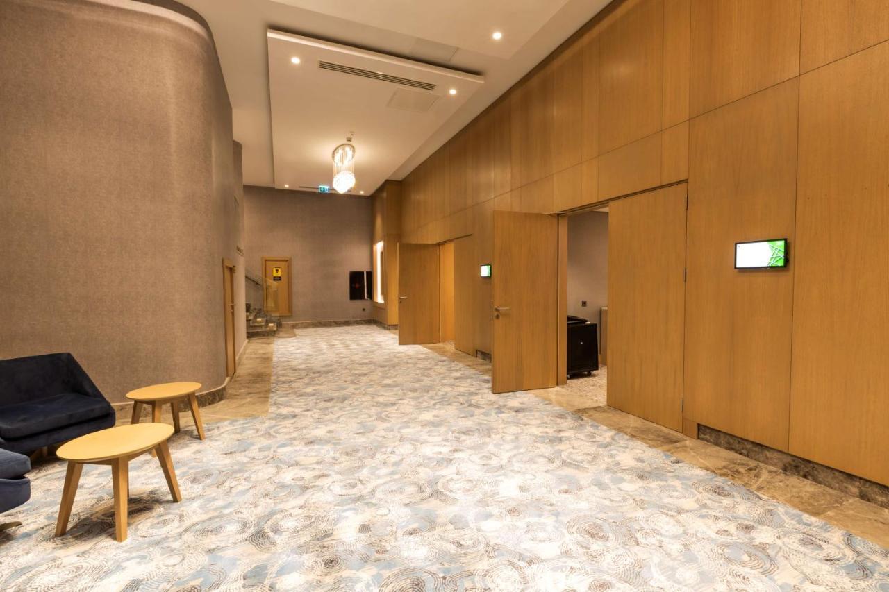 Radisson Hotel Istanbul Harbiye Exterior foto
