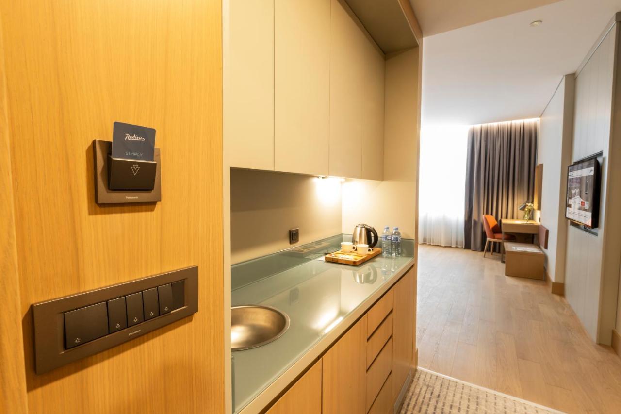 Radisson Hotel Istanbul Harbiye Exterior foto