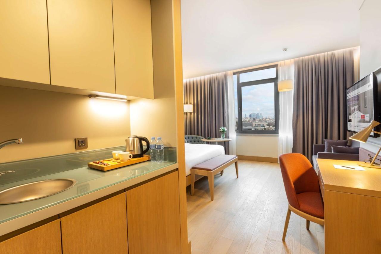 Radisson Hotel Istanbul Harbiye Exterior foto
