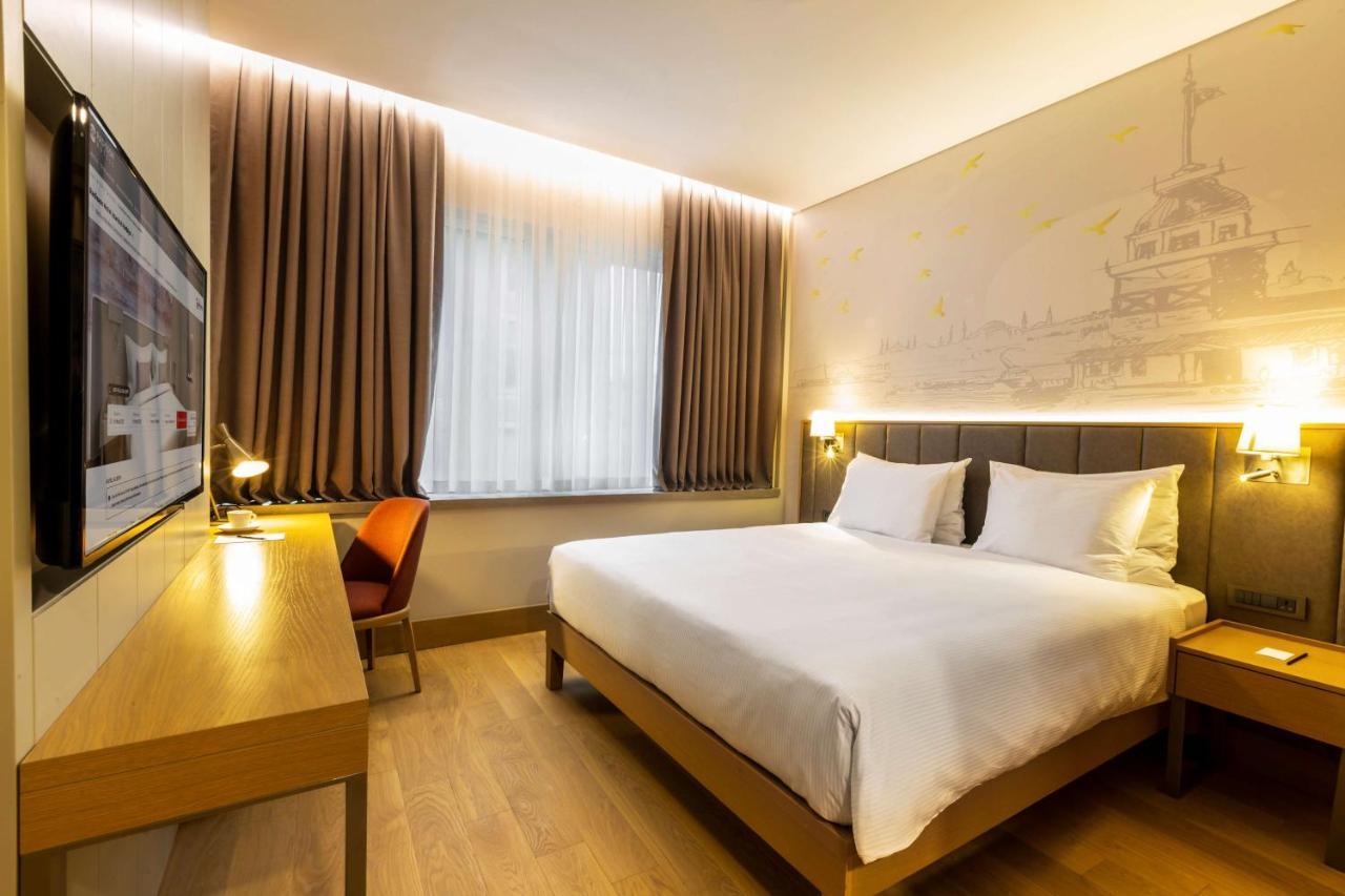 Radisson Hotel Istanbul Harbiye Exterior foto